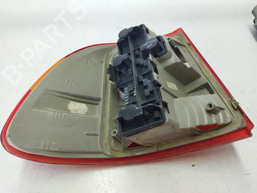 Right taillight OPEL ASTRA F Saloon (T92) 1.6 i 16V (F19, M19) | BP19563888C35 