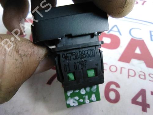 Switch PEUGEOT 208 I (CA_, CC_) 1.2 VTI 82 | BP19555148I30 