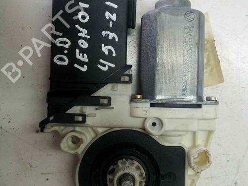 Right front window motor SEAT LEON (1M1)  | BP19562347E20 