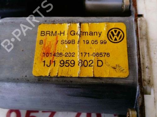 Right front window motor VW GOLF IV (1J1) 1.6 | BP19550761E20 
