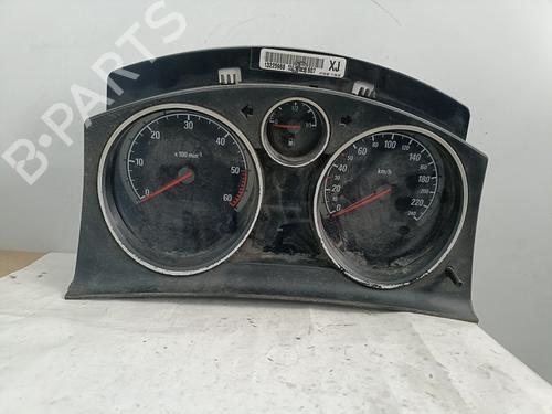 Used Instrument cluster OPEL ZAFIRA / ZAFIRA FAMILY B (A05) [2005-2019]  19570561