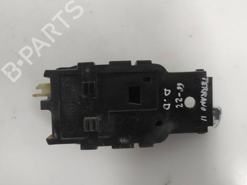 Front right interior door handle NISSAN TERRANO II (R20)  | BP19567781I14 
