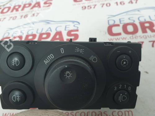 Forlygtekontakt OPEL ASTRA H GTC (A04) [2005-2010]  19555477