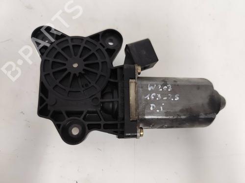 Rudehejsemotor forskærm venstre MERCEDES-BENZ C-CLASS (W203) C 220 CDI (203.006) (136 hp) 29982968