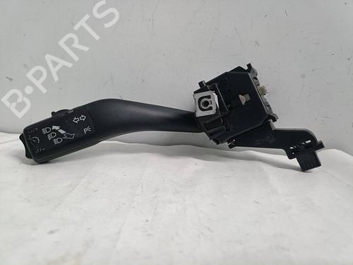 Used Headlight switch SEAT ALTEA XL (5P5, 5P8) [2006-2015]  31039178