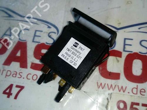 Switch SEAT LEON (1M1)  | BP26128580I30 