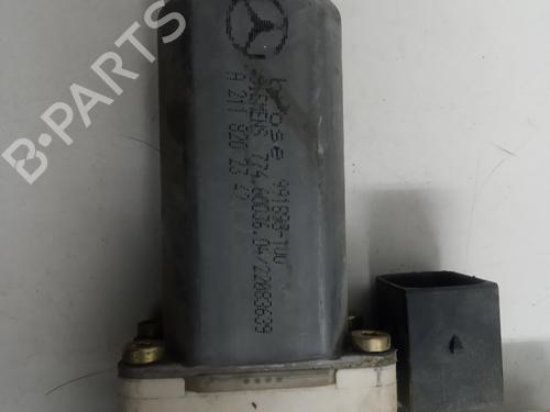 Left rear window motor MERCEDES-BENZ E-CLASS (W211) E 320 CDI (211.026) | BP19559708E23 