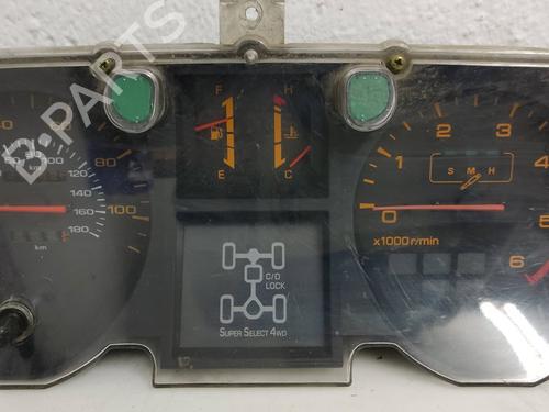 Used Instrument cluster MITSUBISHI PAJERO I (L04_G, L14_G) [1982-1991]  21007514