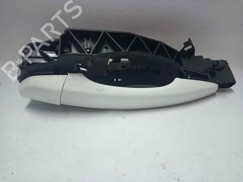 Used Rear left exterior door handle CITROËN C3 III (SX) 1.5 BlueHDi 100 (SXYHYP, SXYHTU) (102 hp) 22609940