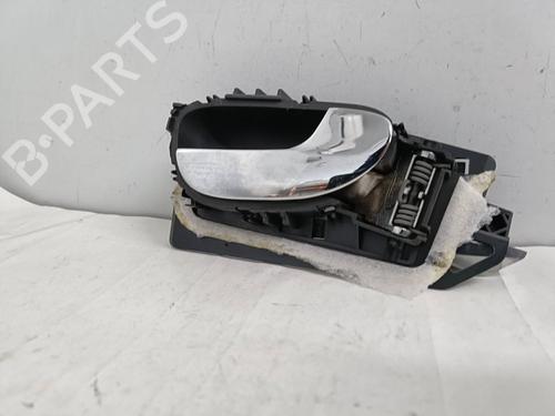Højre bagtil invendig håndtag Højre bagtil invendig håndtag PEUGEOT 307 (3A/C) [2000-2012] 34637954 34637954