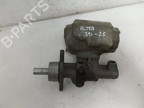 Used Brake master cylinder Brake master cylinder 37177837 37177837