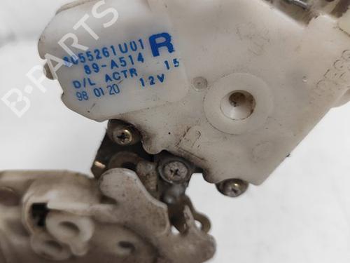 Front right lock NISSAN VANETTE CARGO Van (HC 23) 2.3 D | BP29984215C97