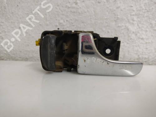 Used Front left interior door handle NISSAN TERRANO II (R20) [1992-2007]  19568233