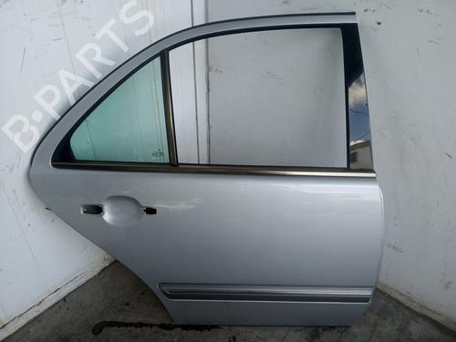 Used Right rear door MERCEDES-BENZ E-CLASS (W210) E 270 CDI (210.016) (170 hp) 19564921
