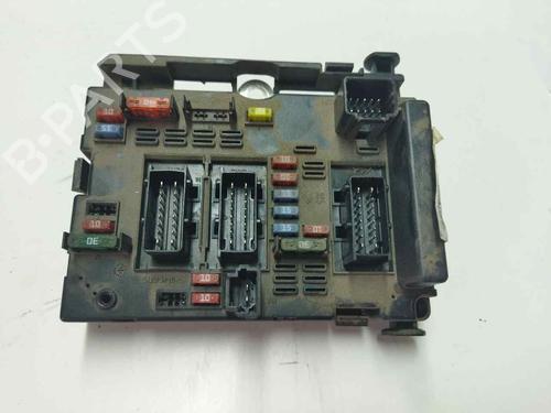 Used Fuse box PEUGEOT 206 Hatchback (2A/C) 1.4 HDi eco 70 (68 hp) 19559022