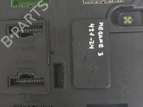 Fuse box RENAULT MEGANE III Hatchback (BZ0/1_, B3_)  | BP26708175E1 