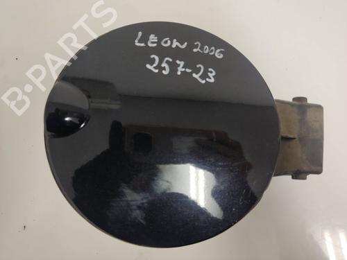 Used Fuel flap SEAT LEON (1P1) [2005-2013]  19567039
