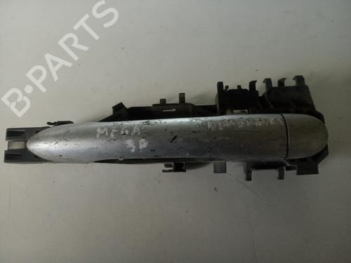 Used Front right exterior door handle RENAULT MEGANE II (BM0/1_, CM0/1_) [2001-2012]  19557066
