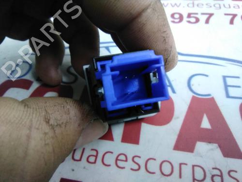 Warning switch PEUGEOT 208 I (CA_, CC_) 1.2 VTI 82 | BP19555149I22 