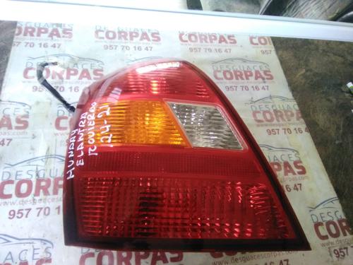 Used Left taillight HYUNDAI ELANTRA III Saloon (XD) [2000-2007]  19556110