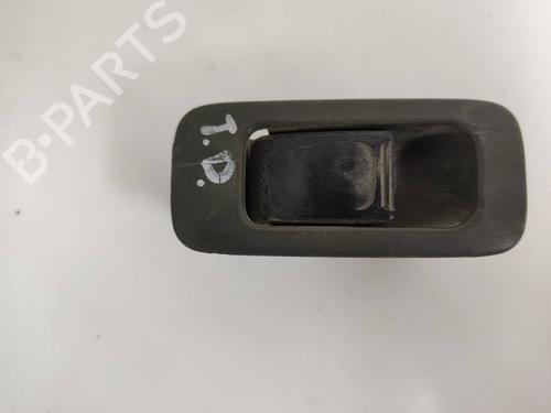 Used Right rear window switch KIA SPORTAGE SUV (K00) [1994-2005]  19568442