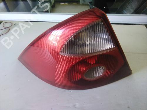 Used Left taillight FORD MONDEO III Saloon (B4Y) [2000-2007]  19556250