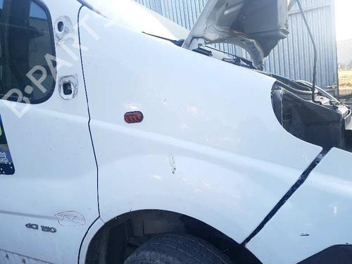 Used Right front fenders RENAULT TRAFIC II Bus (JL) [2001-2025]  19660014