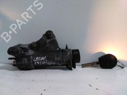 Used Ignition barrel SEAT LEON (1M1) [1999-2006]  19558713
