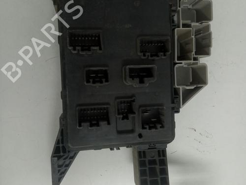 Fuse box FORD MONDEO III Saloon (B4Y)  | BP19561470E1 