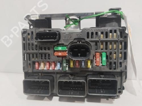 fuse-box-citroen-c4-i-lc_-2004-2005-2006-2007-2008-2009-2010-2011-2012-2013-2014-31998477 main image