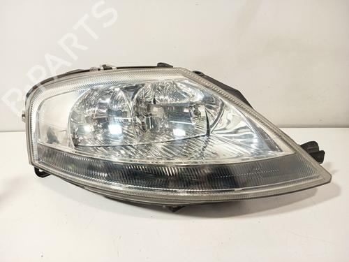Phare droit Phare droit CITROËN C3 I (FC_, FN_) 1.4 i (73 hp) 36476871 36476871
