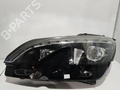 Used Left headlight Left headlight PEUGEOT 5008 II (MC_, MJ_, MR_, M4_) 1.6 BlueHDi 100 (MCBHYB) (99 hp) 40101580 40101580