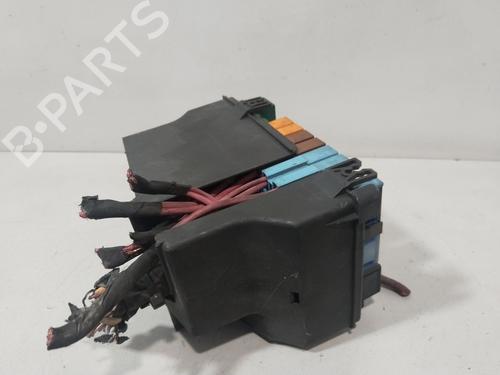 Fuse box RENAULT ESPACE IV (JK0/1_) 2.0 dCi (JK03, JK04, JK1C, JK1G, JK1J, JK1K) | BP32216747E1