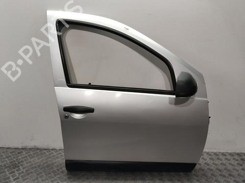 Used Right front door Right front door 17078013 17078013