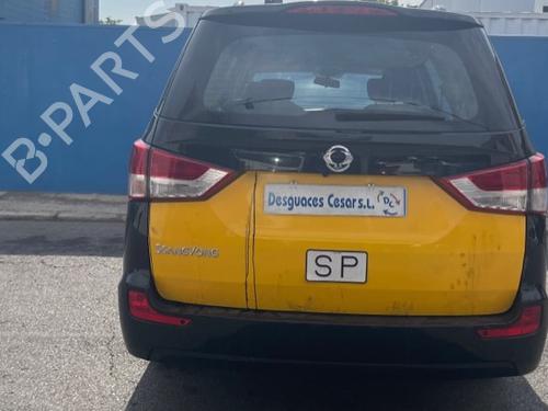 Front left panel SSANGYONG RODIUS II 2.2 Xdi | BP15405225C58 - Image 4