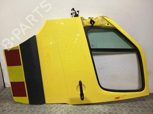 Used Left front door Left front door MERCEDES-BENZ SPRINTER 3,5-t Van (B906) 313 CDI 4x4 (906.631, 906.633, 906.635, 906.637) (129 hp) 33018132 33018132