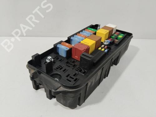 Fuse box OPEL VECTRA C Estate (Z02) 1.9 CDTI (F35) | BP28569599E1 