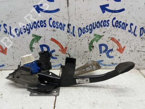 Used Break pedal Break pedal FORD FOCUS II (DA_, HCP, DP) [2004-2013] 8772978 8772978