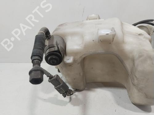 Windscreen washer tank HONDA CR-V I (RD) 2.0 16V 4WD (RD1, RD3) | BP32187045C113