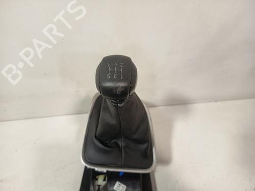 Gear lever CITROËN C3 III (SX) 1.2 VTi 82 | BP32319167M90 - Image 2