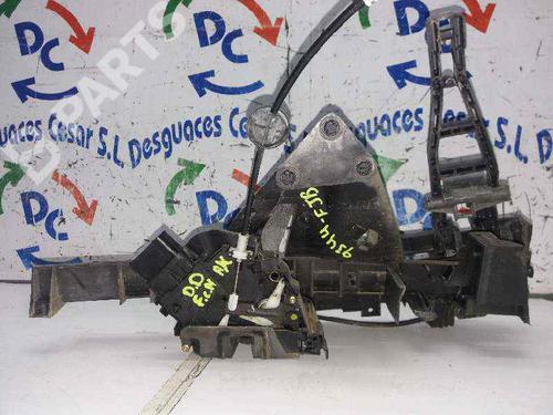 Used Front left lock FORD FOCUS C-MAX (DM2) [2003-2007]  5646354