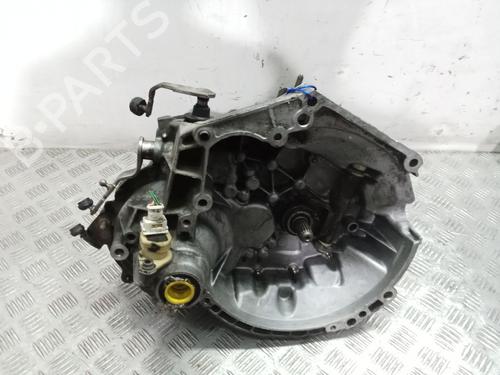 gearbox-citroen-saxo-s0-s1-1996-1997-1998-1999-2000-2001-2002-2003-2004-36527560 main image