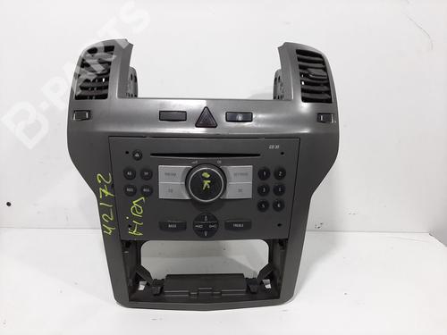 Used Radio OPEL ZAFIRA / ZAFIRA FAMILY B (A05) [2005-2019]  6894604