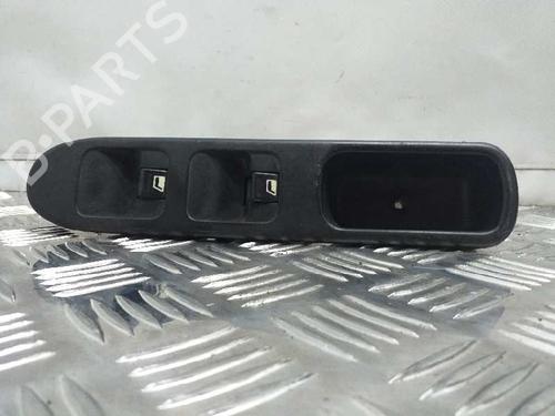 Used Left front window switch Left front window switch PEUGEOT 307 (3A/C) [2000-2012] 5204091 5204091