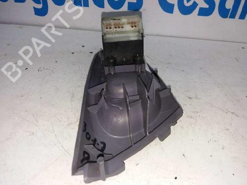 Left front window switch NISSAN ALMERA II Hatchback (N16) | BP5201558I27 - Image 2