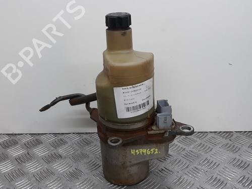 Used Steering pump Steering pump VOLVO C30 (533) 2.0 D (136 hp) 7030301 7030301