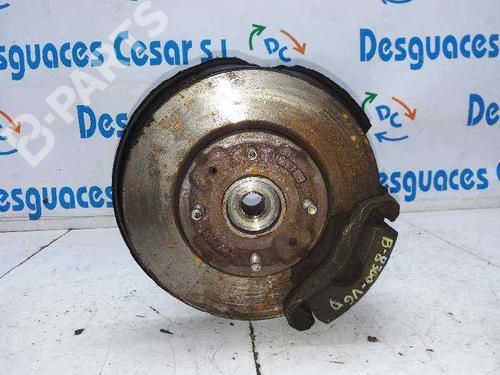 Used Right front steering knuckle VOLVO V40 Estate (645) [1995-2004]  5193633