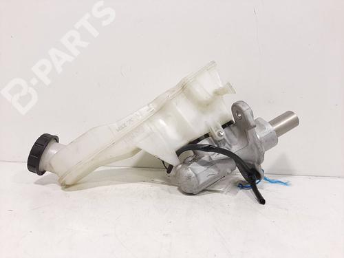 Brake master cylinder MERCEDES-BENZ GLA-CLASS (X156) GLA 220 d (156.903) | BP7111720M77 