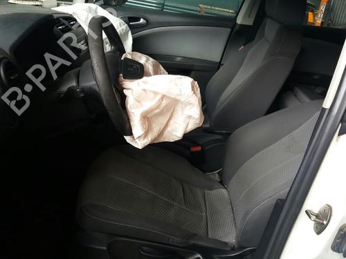 Left front brake caliper SEAT LEON (1P1) | BP11595273M105 - Image 5
