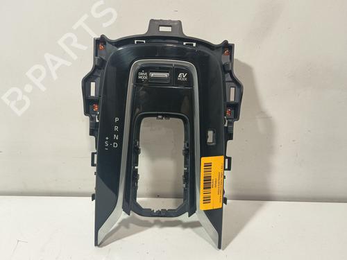 Used Electronic module Electronic module TOYOTA COROLLA Estate (_E21_) 2.0 Hybrid (MZEH19) (196 hp) 40101888 40101888
